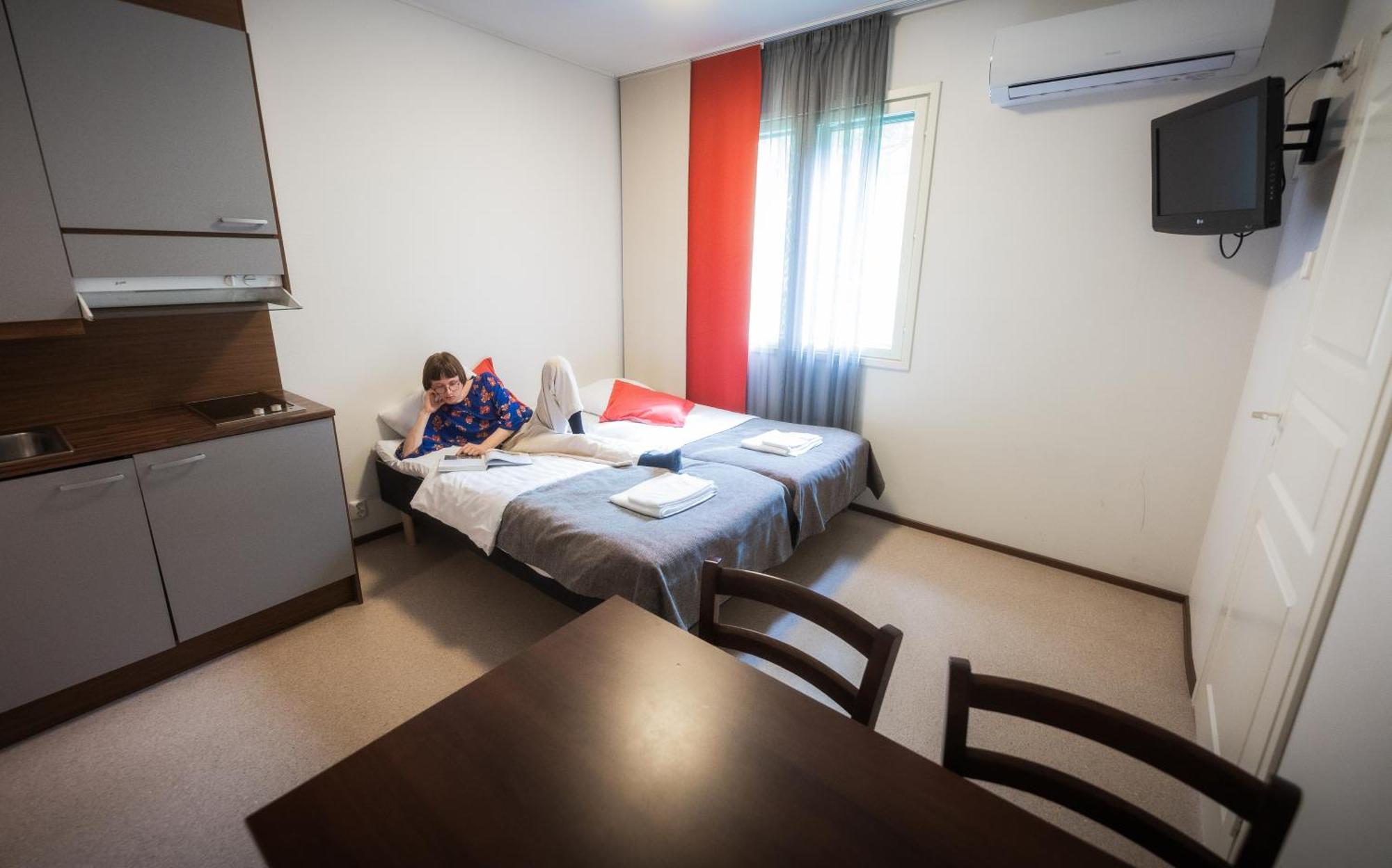 โอราวี อพาร์ตเมนต์ Hotel Oravi ภายนอก รูปภาพ