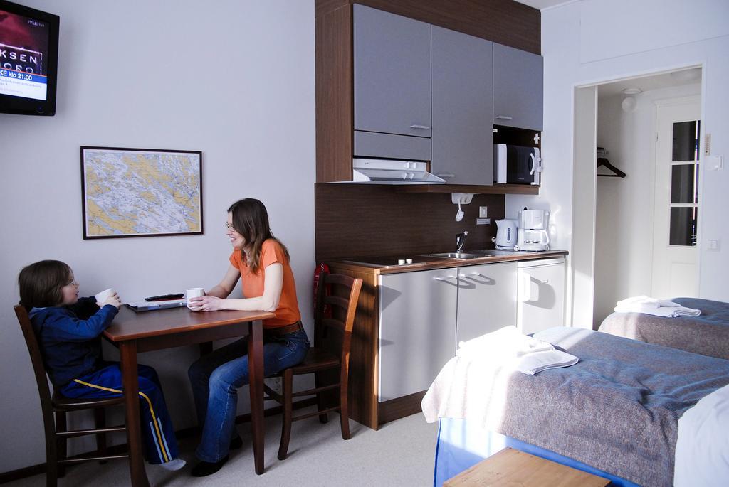โอราวี อพาร์ตเมนต์ Hotel Oravi ภายนอก รูปภาพ